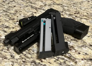 Bellwether Innovation Tech Taurus TX22 16 and 18 round magazine version v1.1