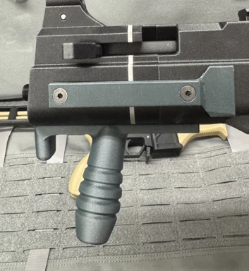 Angled MP5 style UMP 11/9 Foregrip